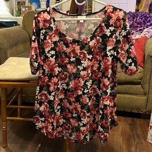 Lularoe Top